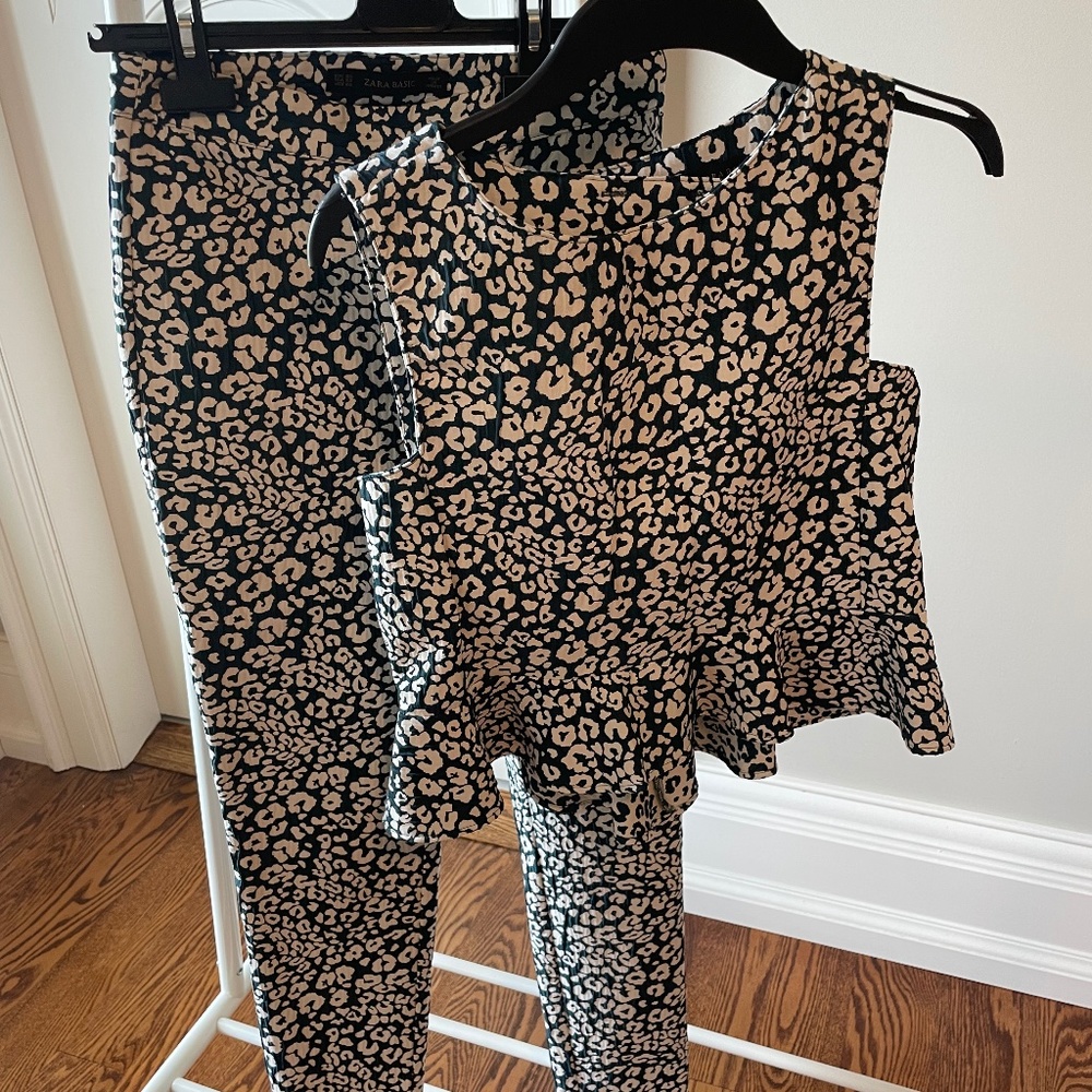 Two Piece Set